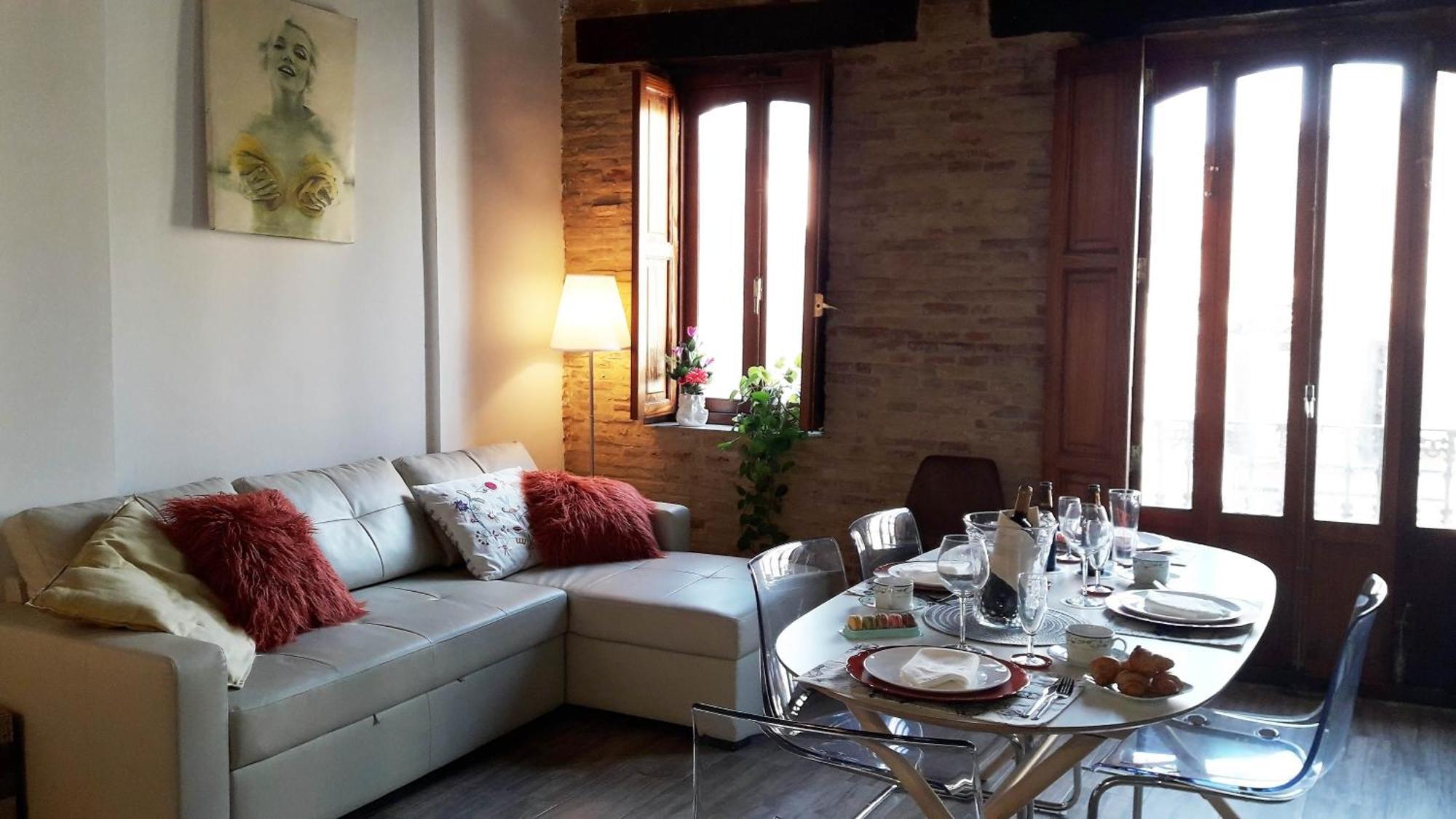 Bolseria Centricos Apartamentos En El Carmen Valencia Luaran gambar