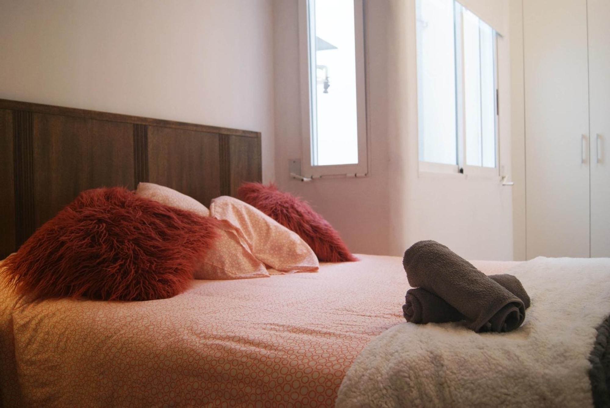 Bolseria Centricos Apartamentos En El Carmen Valencia Luaran gambar